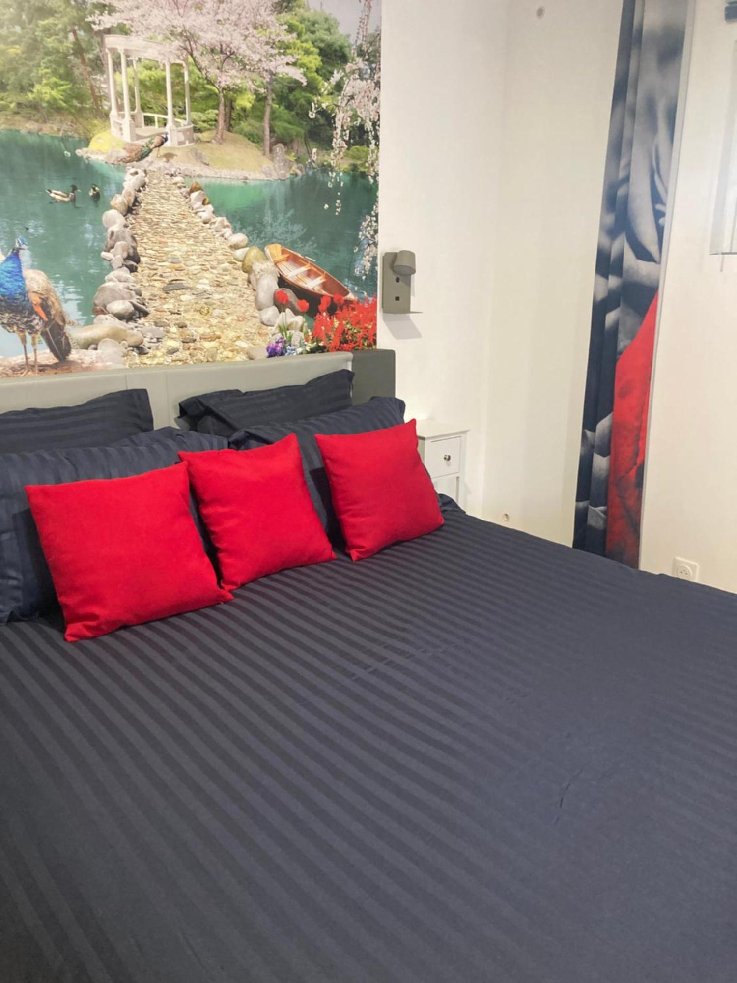 Le Studio D Aurelie Avec Spa Ete En Pleine Campagne Et Proche De Toute Commodite Roquemaure  Zewnętrze zdjęcie